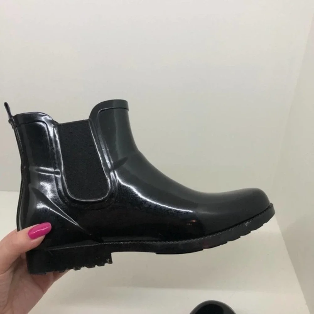 MK Michael Kors Black Silver Charm ankle rubber rain boots logo
